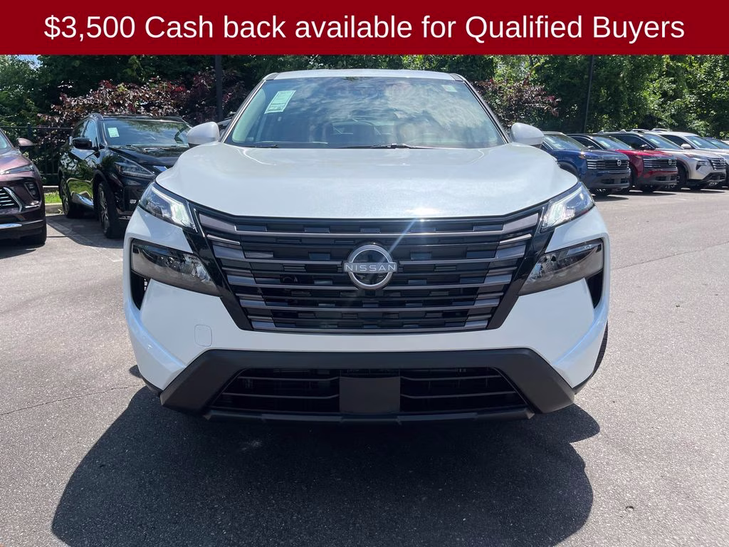 2026 Everest White Pearl Tricoat Nissan Rogue SV FWD SUV