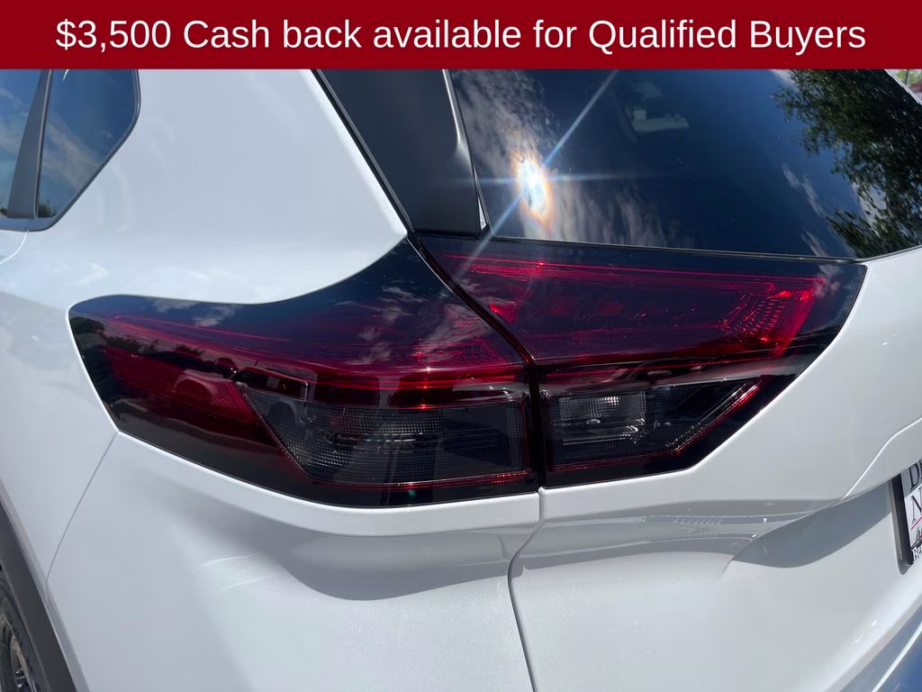 2026 Everest White Pearl Tricoat Nissan Rogue SV FWD SUV