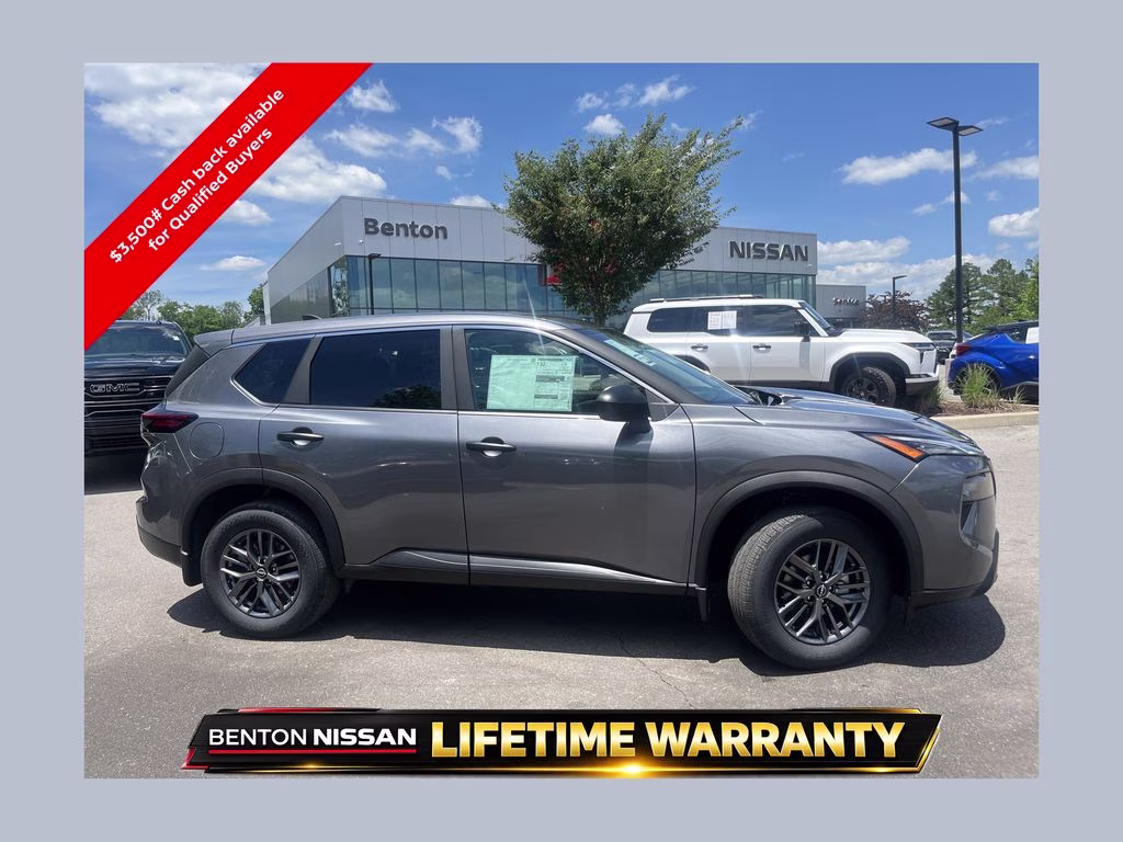 2026 Nissan Rogue SV AWD's photo