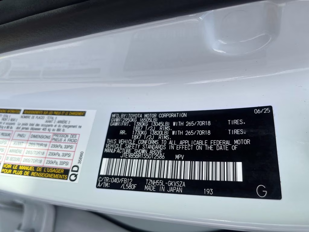 2025 White Toyota 4Runner i-FORCE MAX Hybrid TRD Off Road 4X4 SUV
