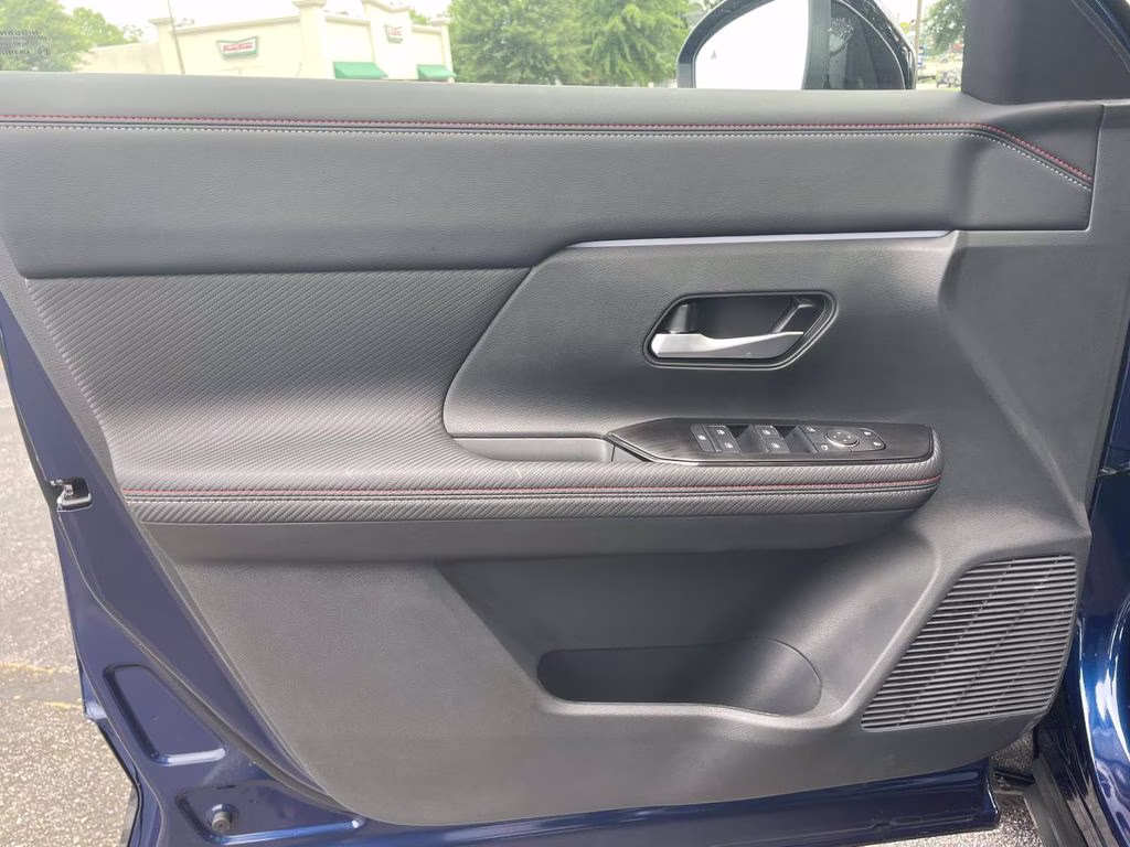 2026 Deep Blue Pearl Nissan Kicks SR FWD SUV