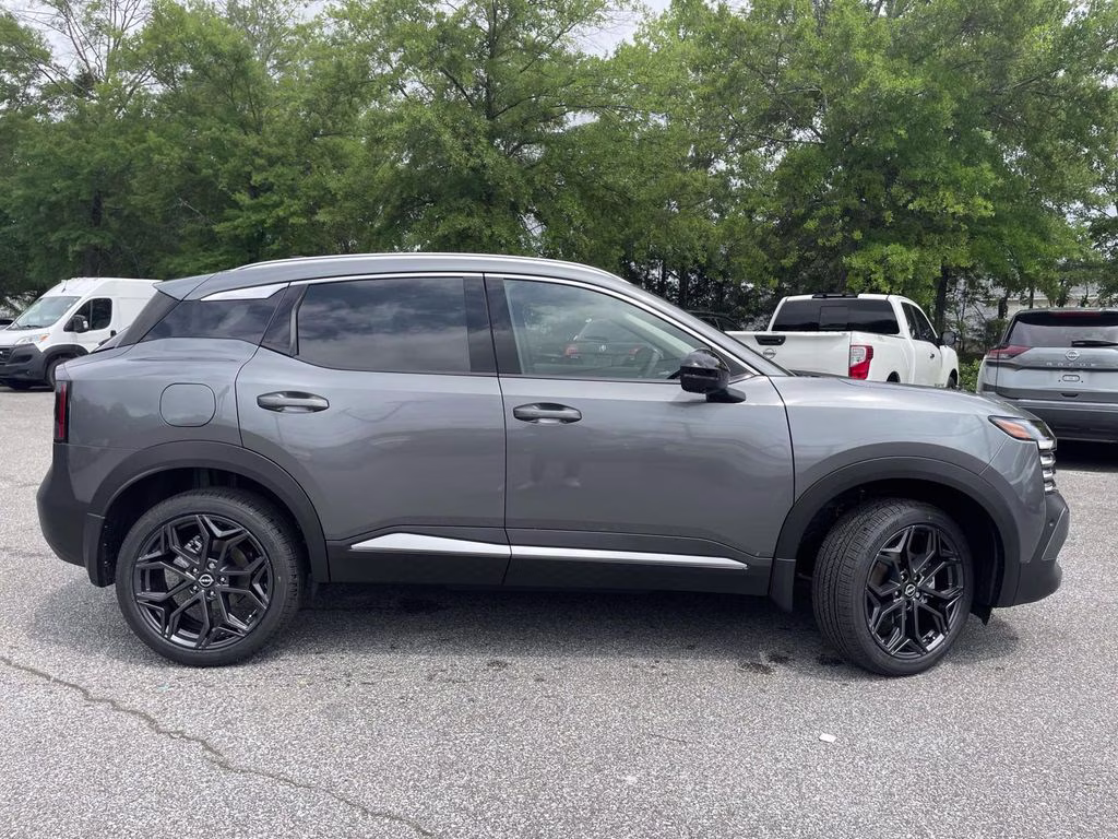 2026 Gun Metallic Nissan Kicks SR FWD SUV