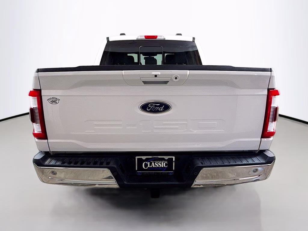 2021 Oxford White Ford F-150 Lariat 4X4 Truck