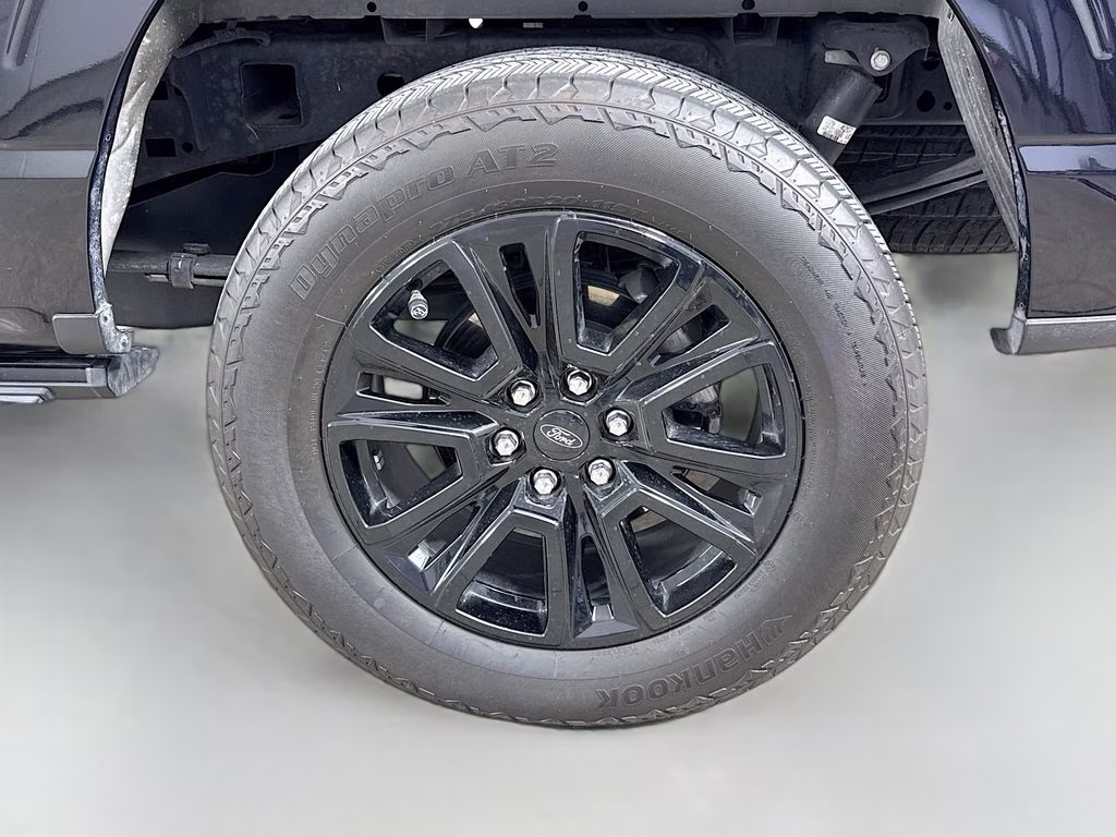 2024 Black Metallic Ford F-150 Platinum 4X4 Truck