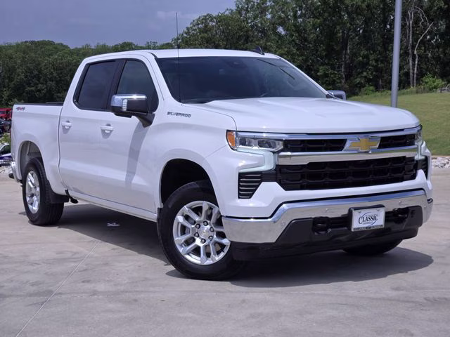 2025 Summit White Chevrolet Silverado 1500 LT 4X4 Truck