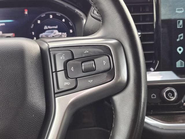 2025 Summit White Chevrolet Silverado 1500 LT 4X4 Truck