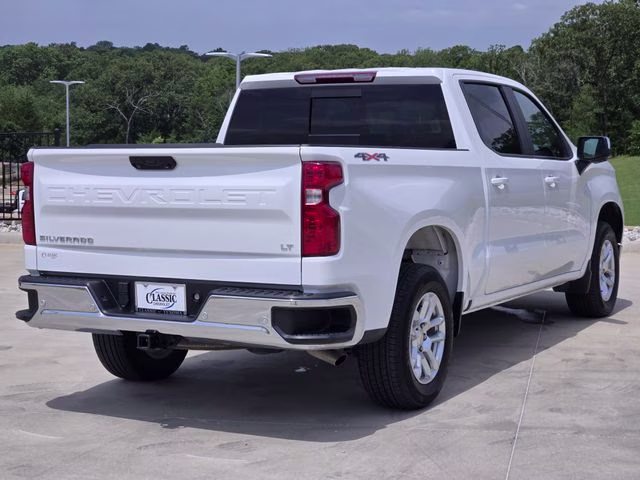2025 Summit White Chevrolet Silverado 1500 LT 4X4 Truck