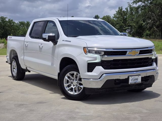 2025 Summit White Chevrolet Silverado 1500 LT 4X4 Truck