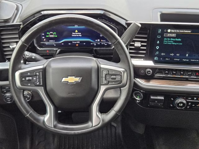 2025 Summit White Chevrolet Silverado 1500 LT 4X4 Truck