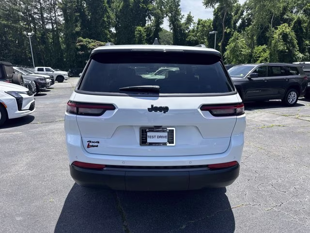 2026 Bright White Clearcoat Jeep Grand Cherokee L Limited 4X4 SUV