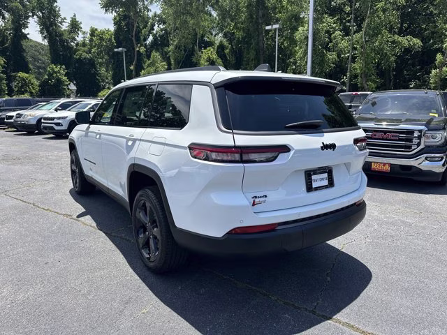 2026 Bright White Clearcoat Jeep Grand Cherokee L Limited 4X4 SUV