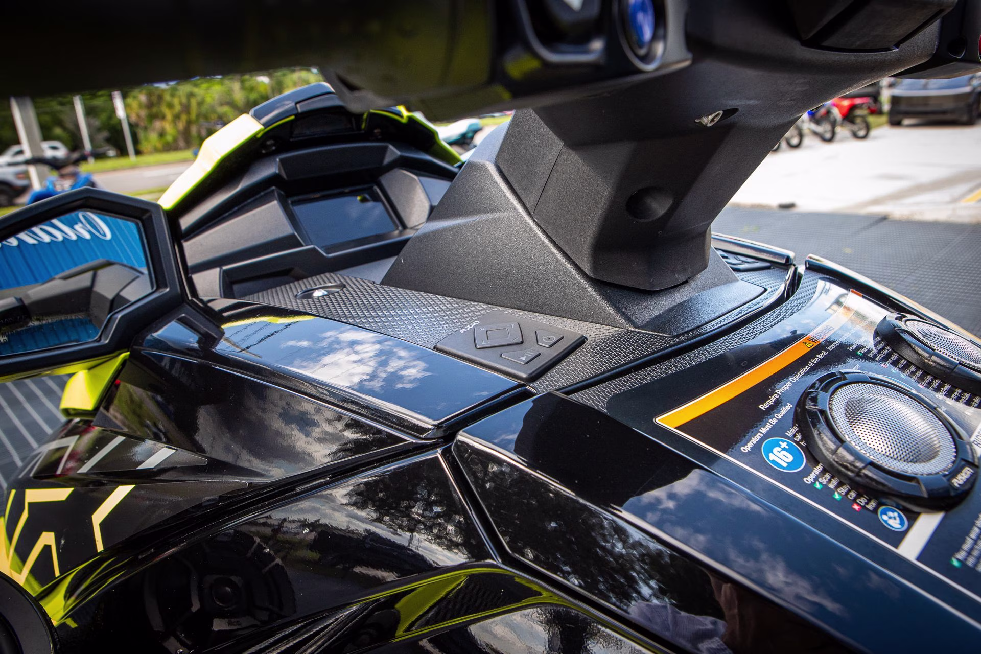 2021 Lime Yellow Yamaha VX Cruiser HO with Audio Personal Watercraft