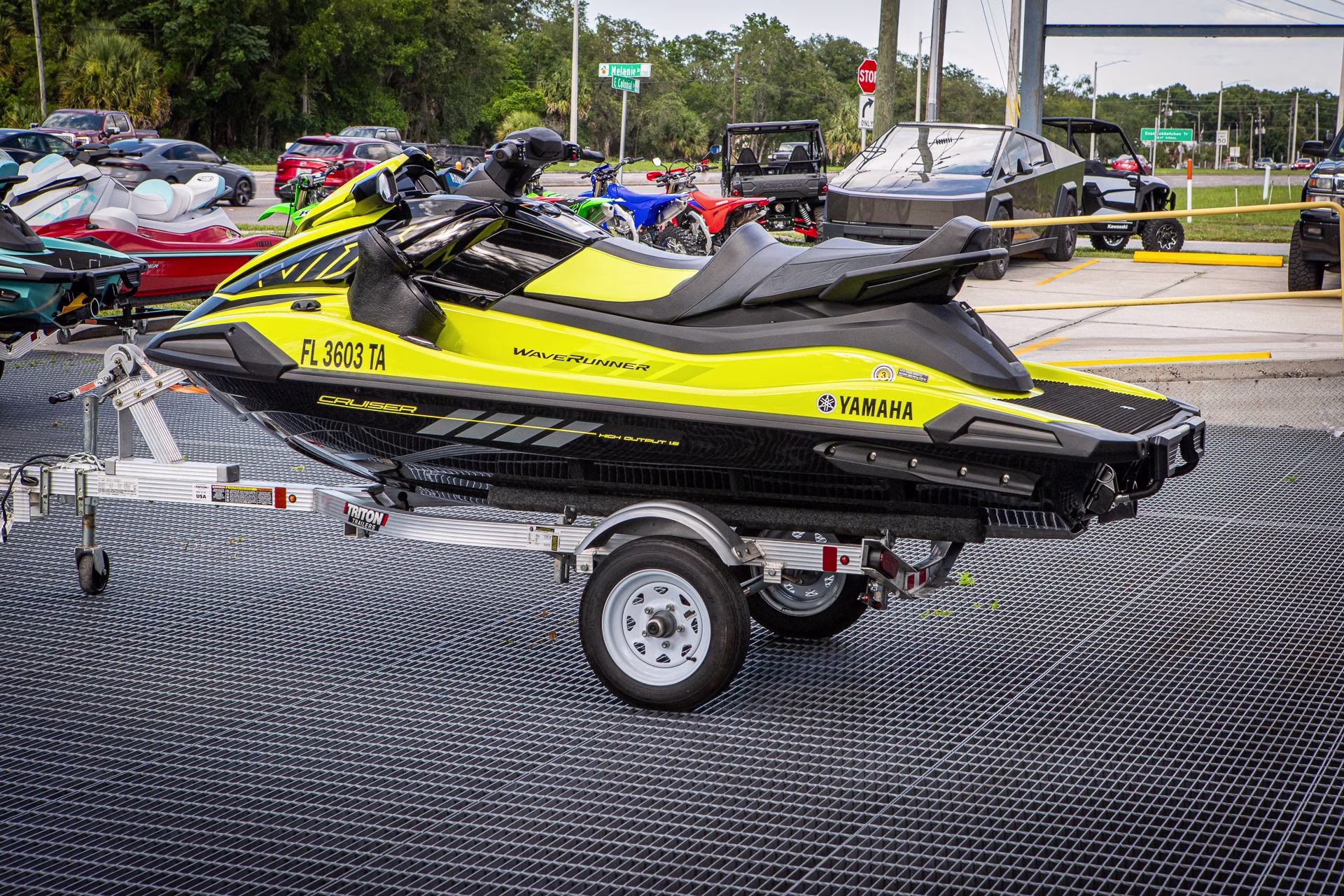 2021 Lime Yellow Yamaha VX Cruiser HO with Audio Personal Watercraft