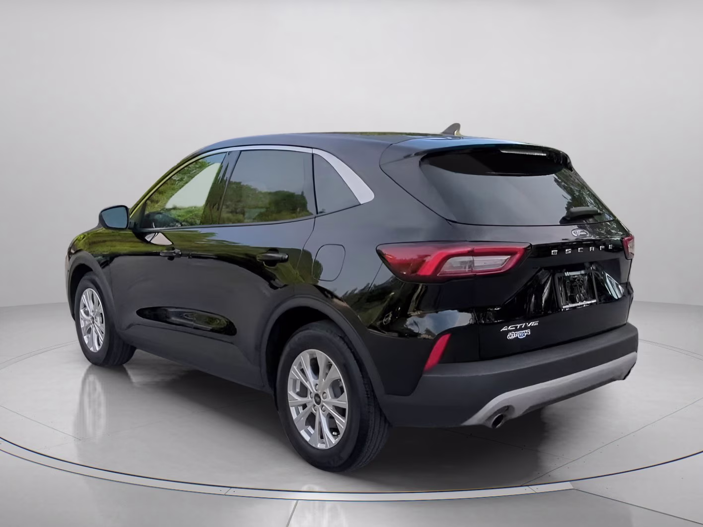 2023 Agate Black Metallic Ford Escape Active FWD SUV