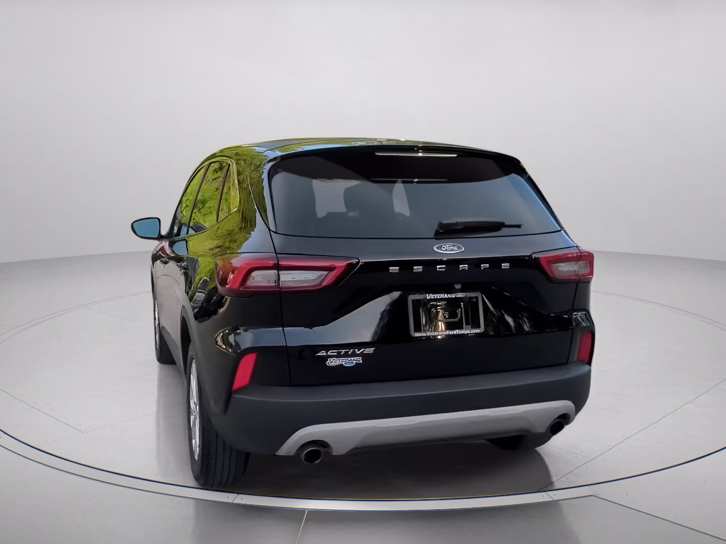 2023 Agate Black Metallic Ford Escape Active FWD SUV