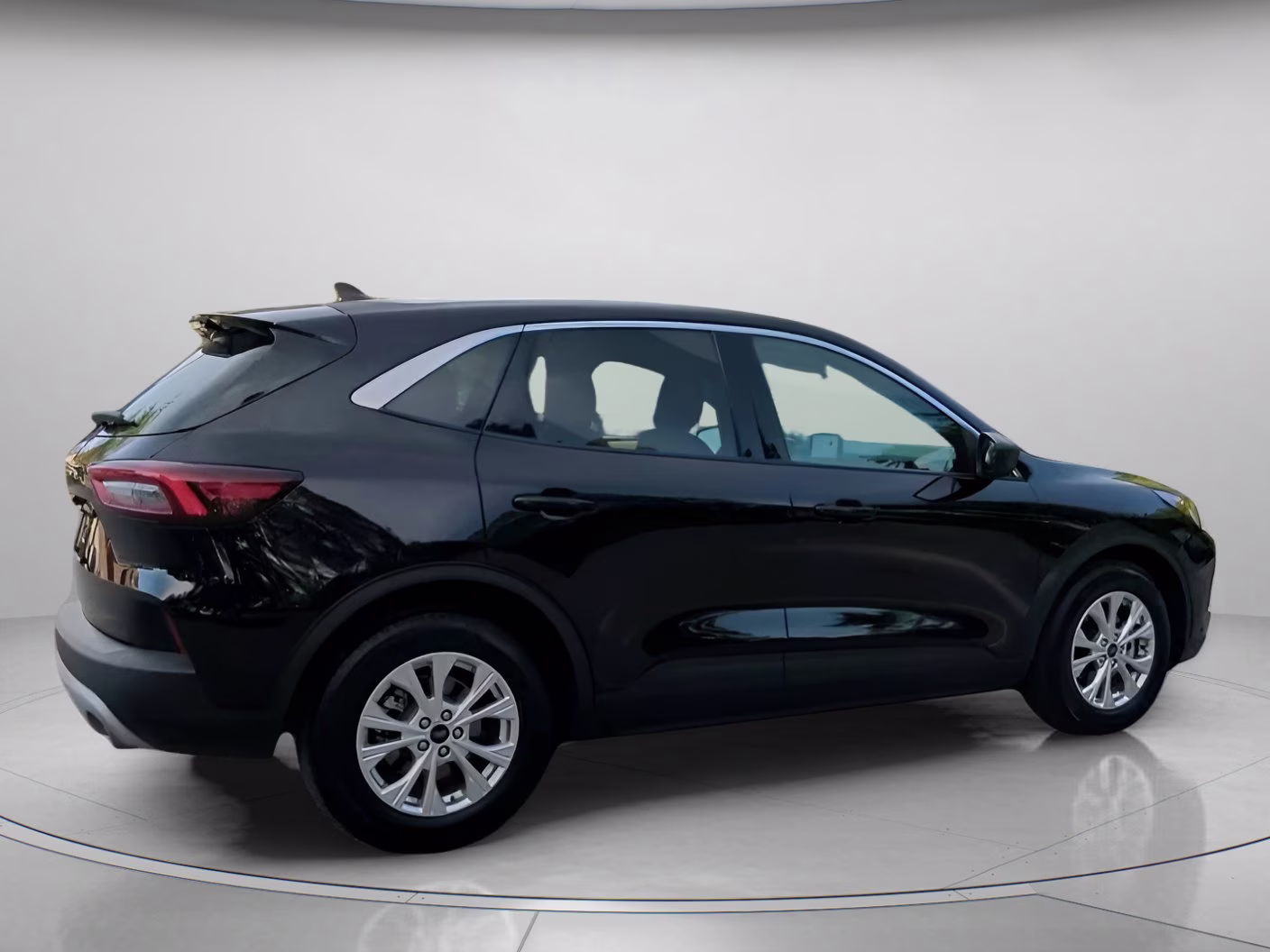 2023 Agate Black Metallic Ford Escape Active FWD SUV