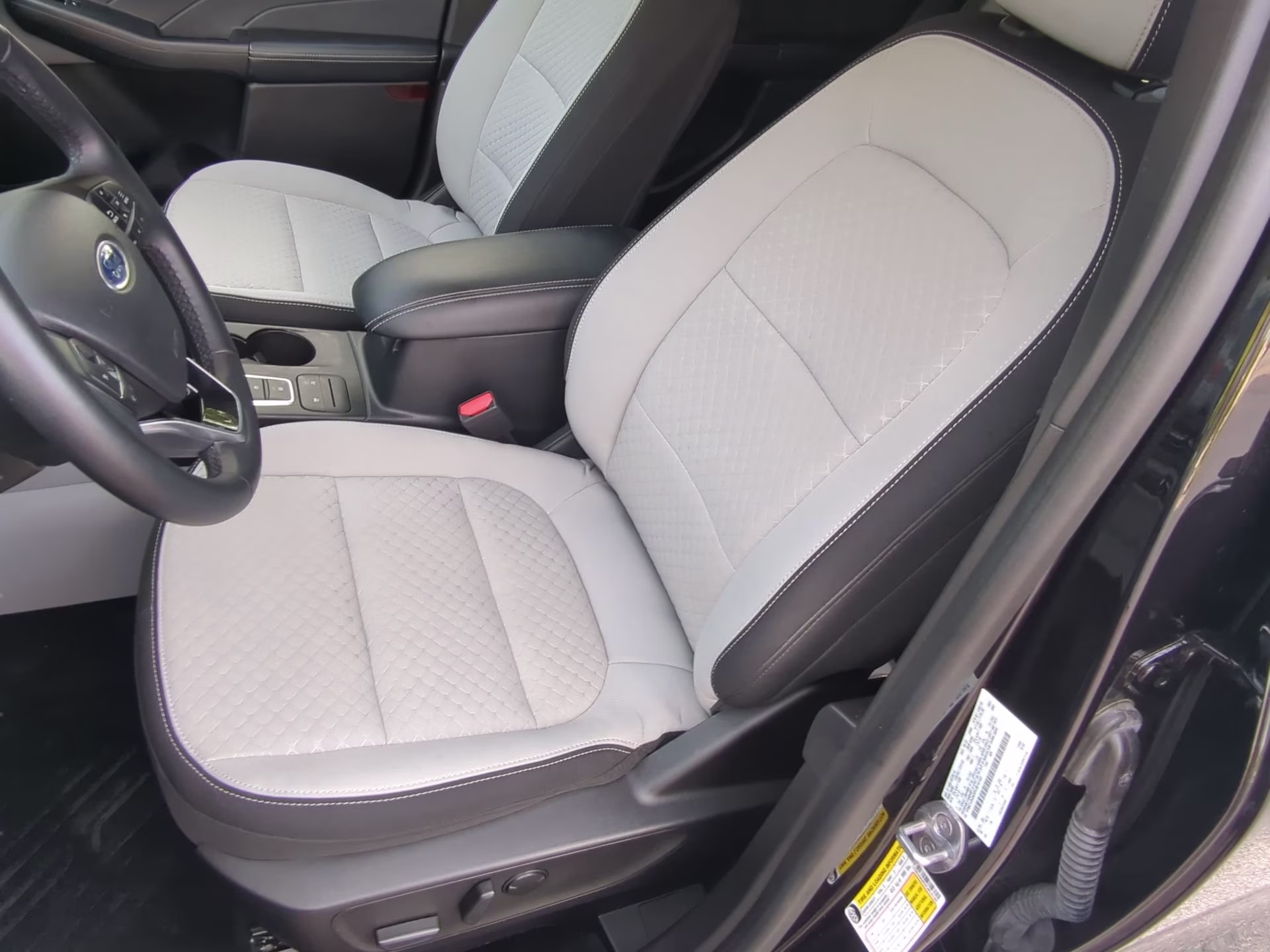 2023 Agate Black Metallic Ford Escape Active FWD SUV