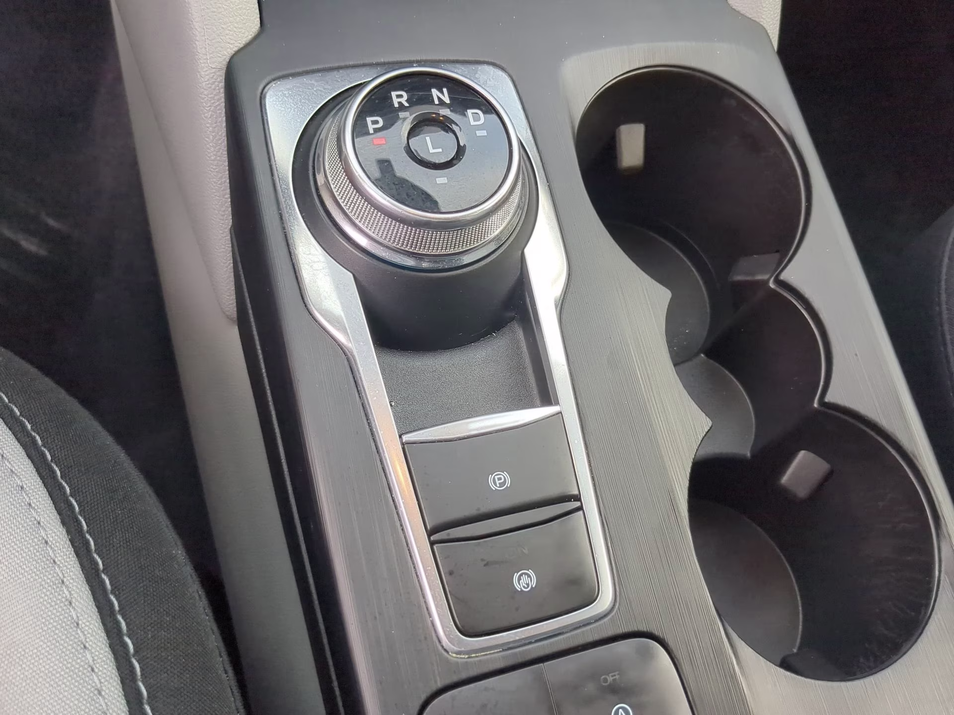 2023 Agate Black Metallic Ford Escape Active FWD SUV
