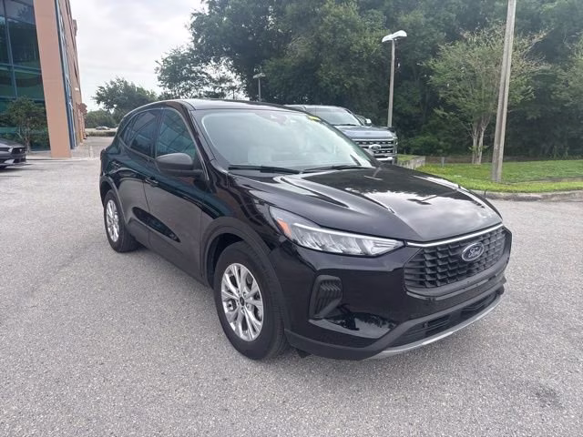 2023 Agate Black Metallic Ford Escape Active FWD SUV