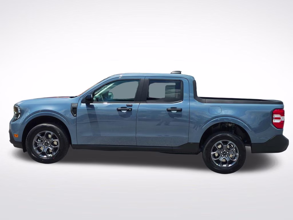 2026 Azure Gray Metallic Tri-Coat Ford Maverick XLT FWD Truck