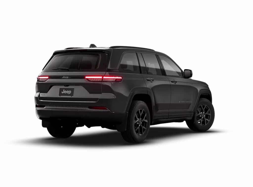 2026 Baltic Gray Metallic Clear Coat Jeep Grand Cherokee Grand Cherokee Laredo Altitude 4x4 SUV