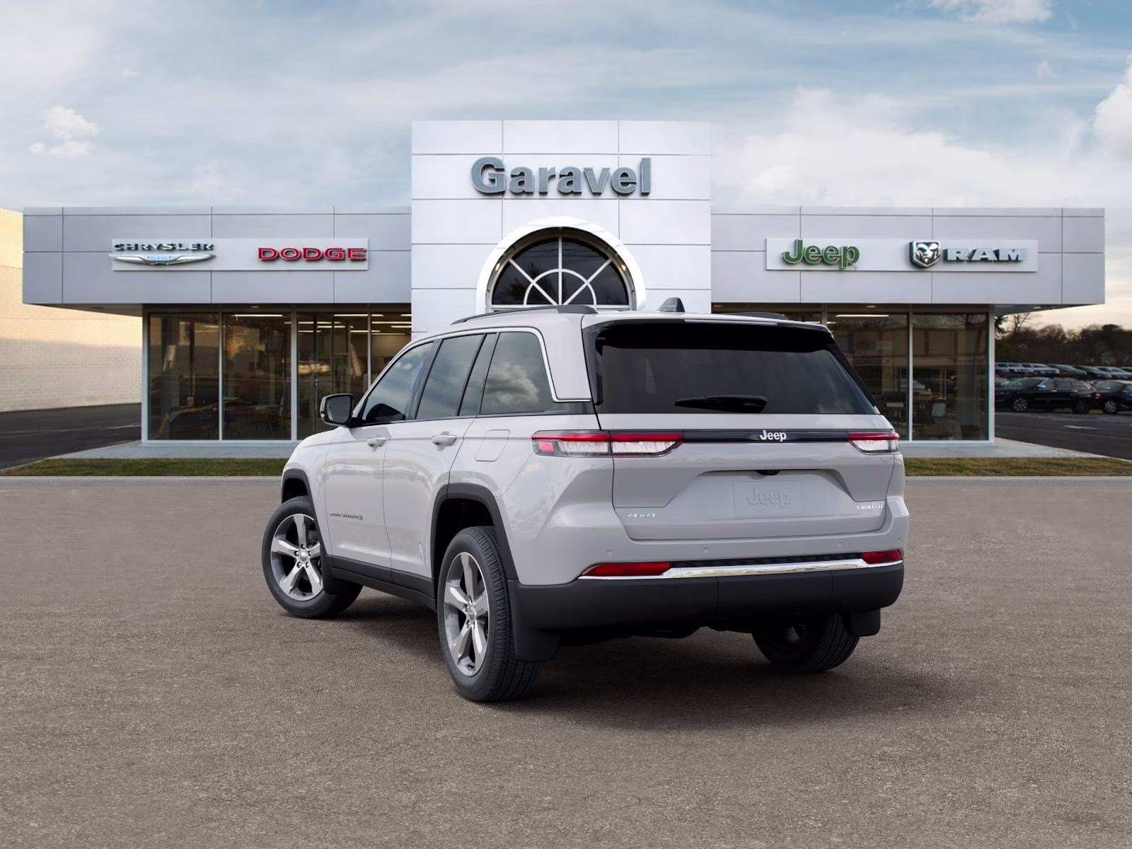 2026 Bright White Clearcoat Jeep Grand Cherokee Limited 4X4 SUV