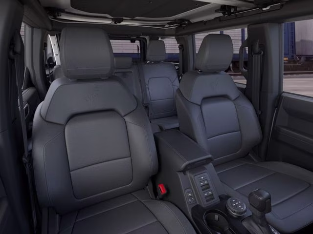 2026 Oxford White Ford Bronco Outer Banks 4X4 SUV