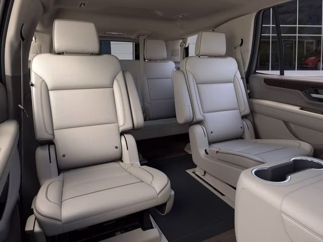 2026 Glacier White Tricoat GMC Yukon Denali 4X4 SUV