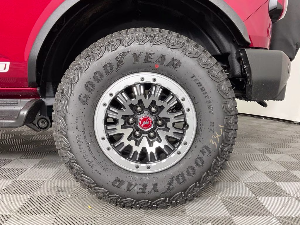 2026 Ruby Red Metallic Ford Bronco Outer Banks 4X4 SUV
