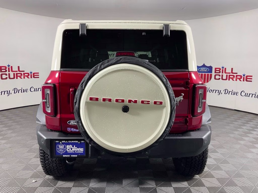 2026 Ruby Red Metallic Ford Bronco Outer Banks 4X4 SUV