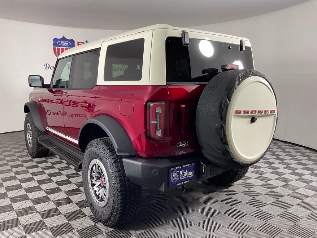 2026 Ruby Red Metallic Ford Bronco Outer Banks 4X4 SUV