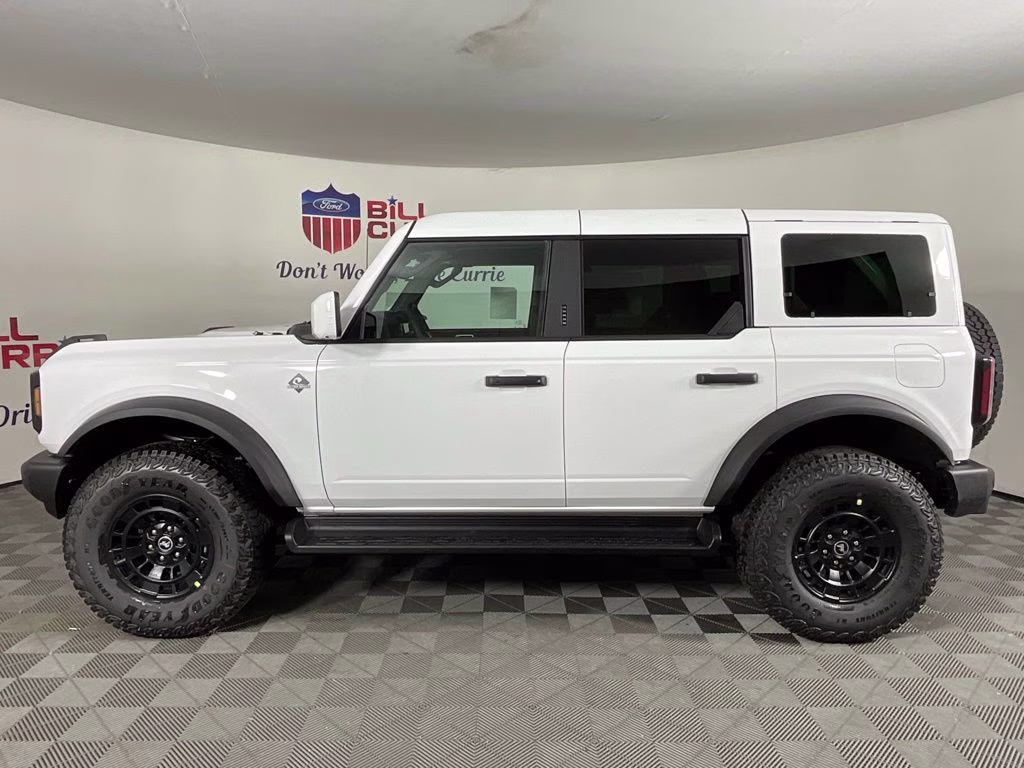 2026 Oxford White Ford Bronco Outer Banks 4X4 SUV