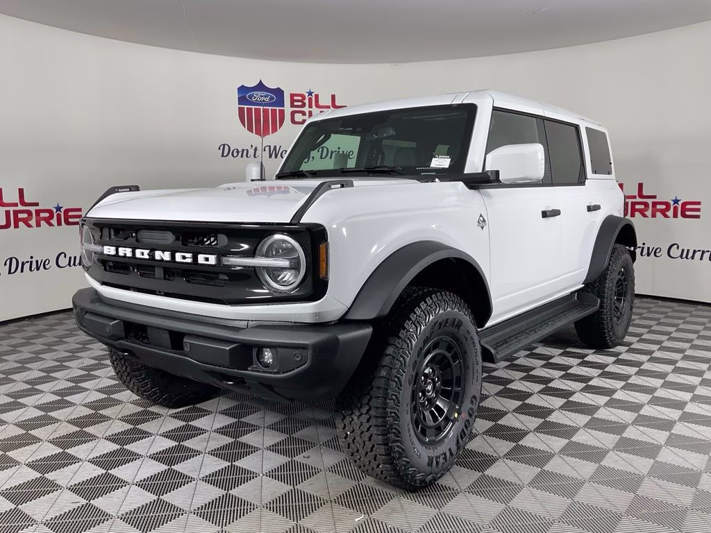 2026 Oxford White Ford Bronco Outer Banks 4X4 SUV