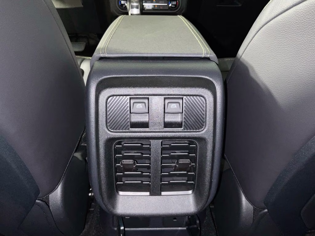 2026 Desert Sand Ford Bronco Badlands 4X4 SUV