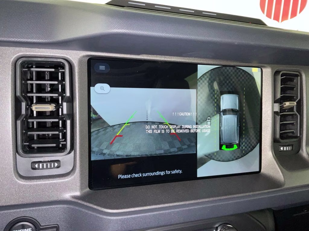 2026 Desert Sand Ford Bronco Badlands 4X4 SUV