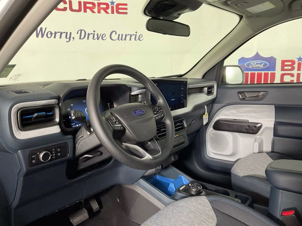 2026 Oxford White Ford Maverick XLT FWD Truck