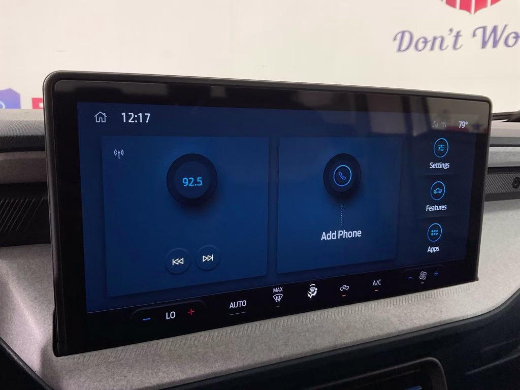2026 Oxford White Ford Maverick XLT FWD Truck
