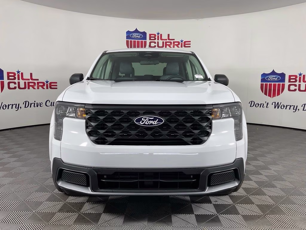 2026 Oxford White Ford Maverick XLT FWD Truck