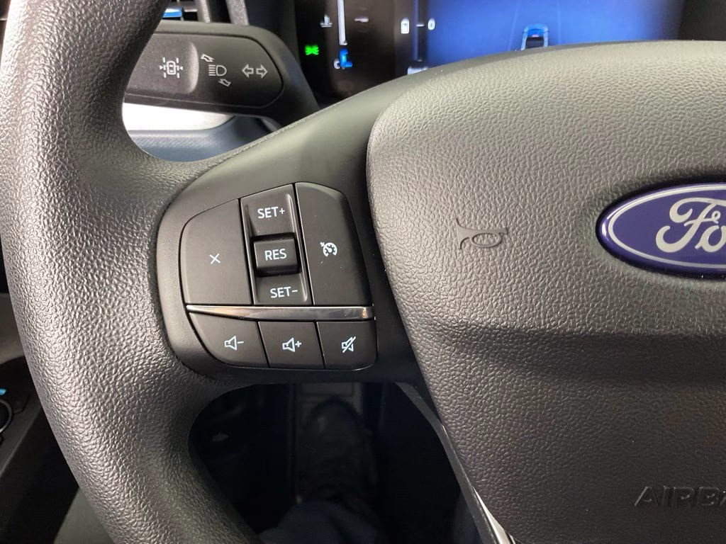 2026 White Metallic Ford Maverick XLT FWD Truck
