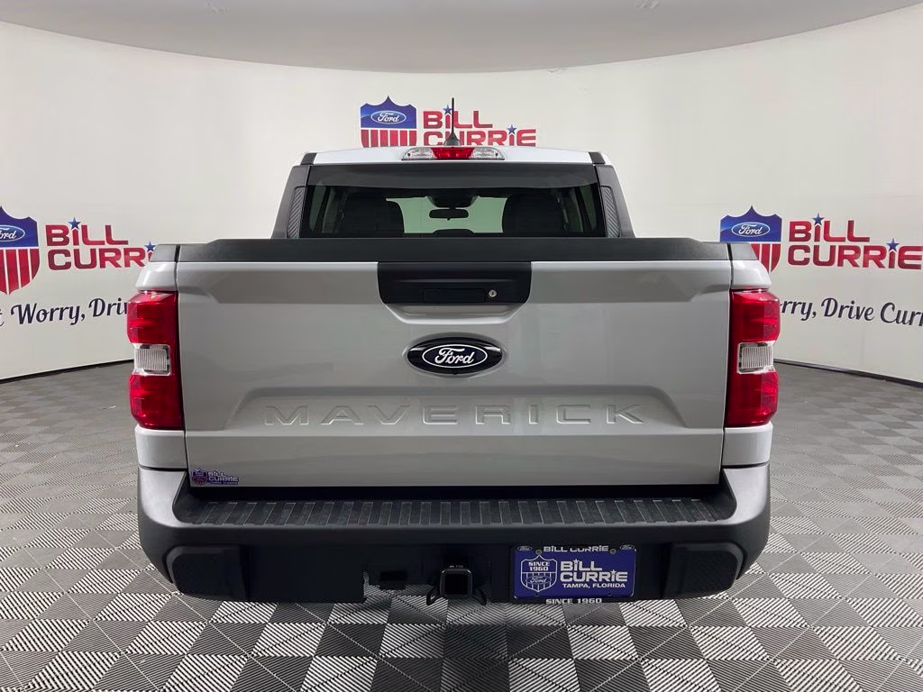 2026 White Metallic Ford Maverick XLT FWD Truck
