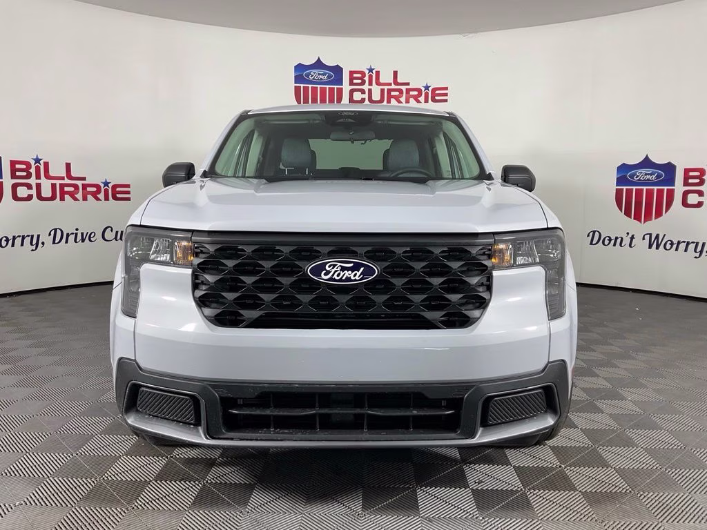2026 White Metallic Ford Maverick XLT FWD Truck