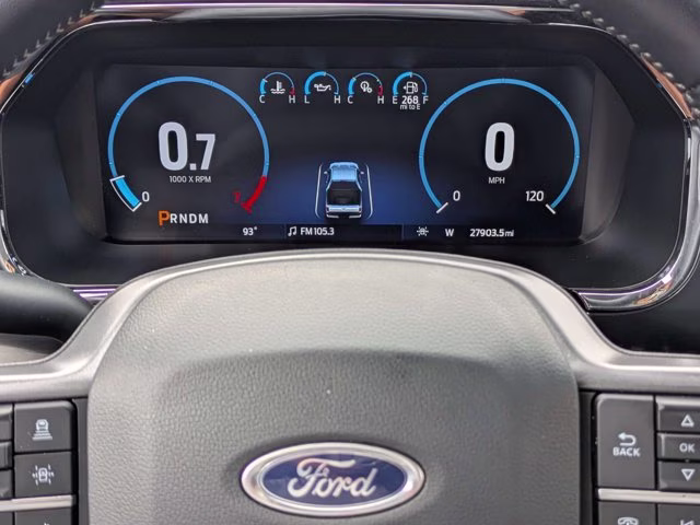 2023 Oxford White Ford F-150 LARIAT 4X4 Truck
