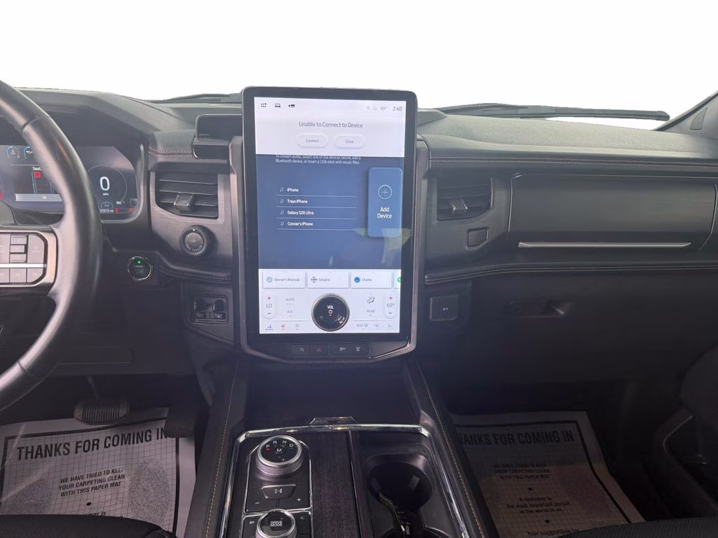 2023 White Metallic Ford Expedition Platinum 4X4 SUV
