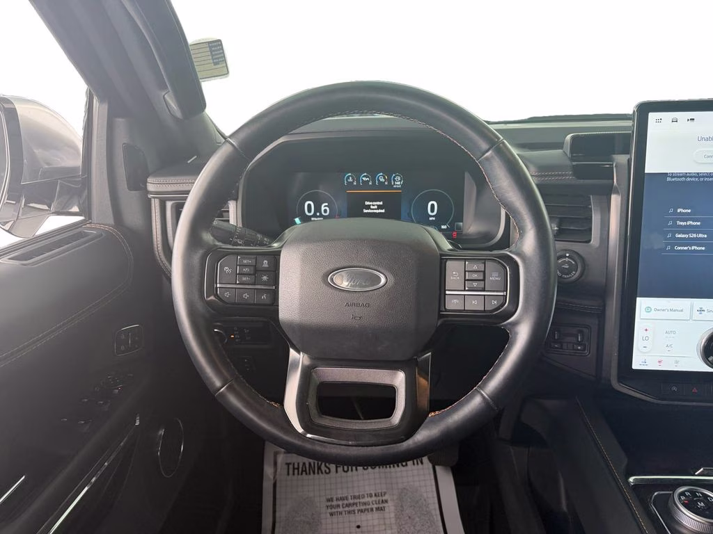 2023 White Metallic Ford Expedition Platinum 4X4 SUV