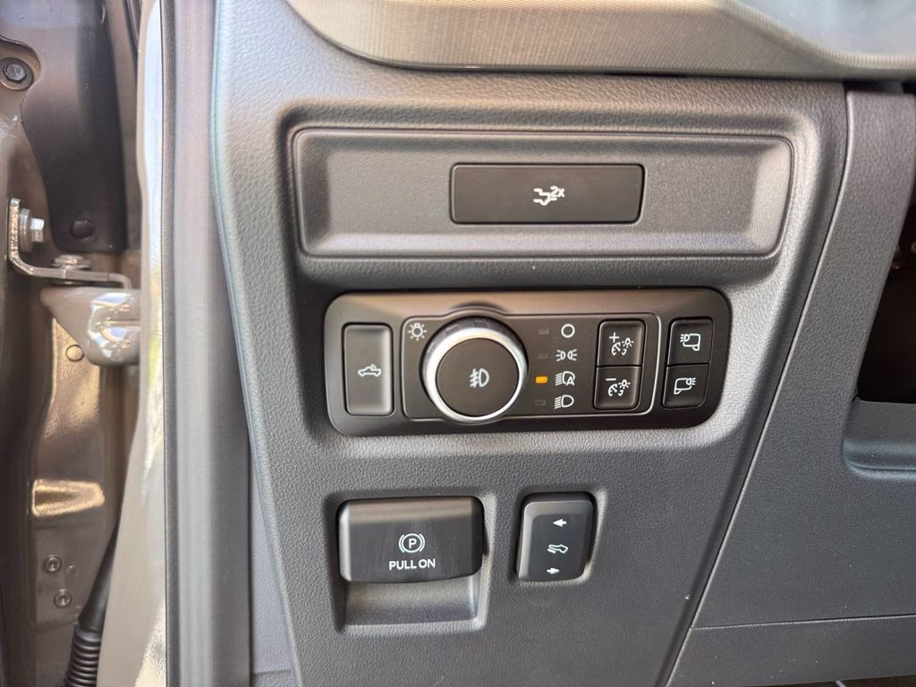 2026 Gray Ford F-150 Lariat 4X4 Truck