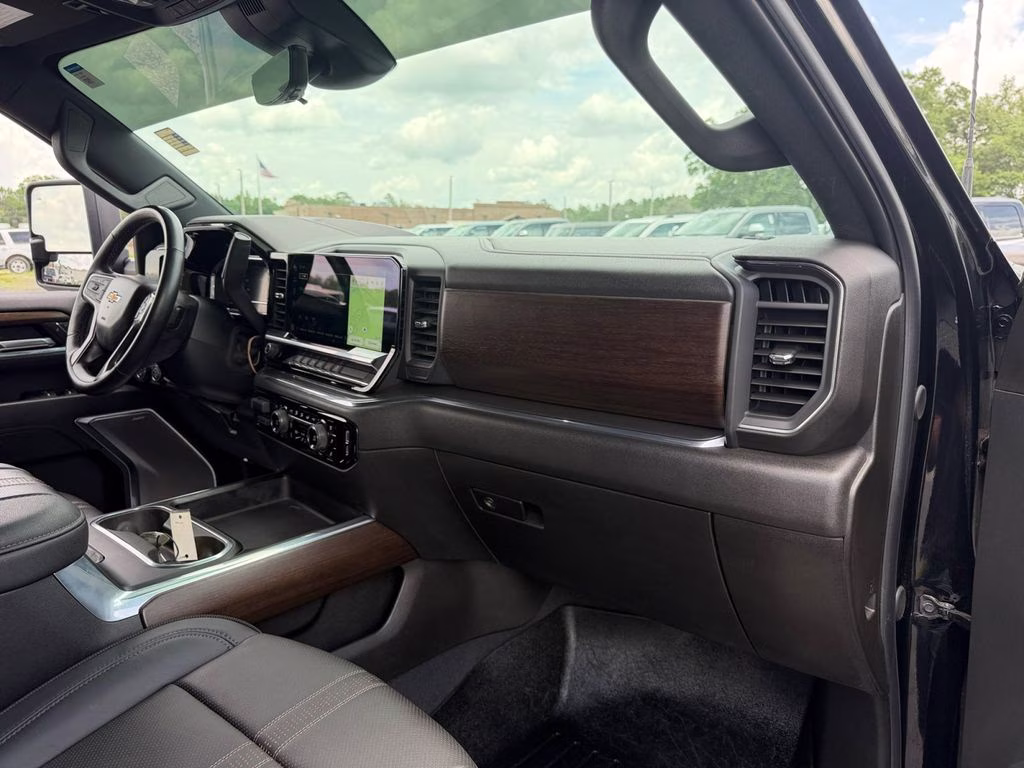 2024 Black Chevrolet Silverado 2500HD High Country 4X4 Truck