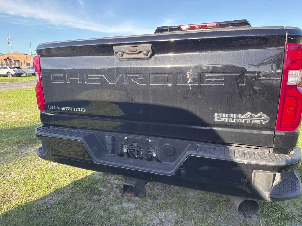 2024 Black Chevrolet Silverado 2500HD High Country 4X4 Truck