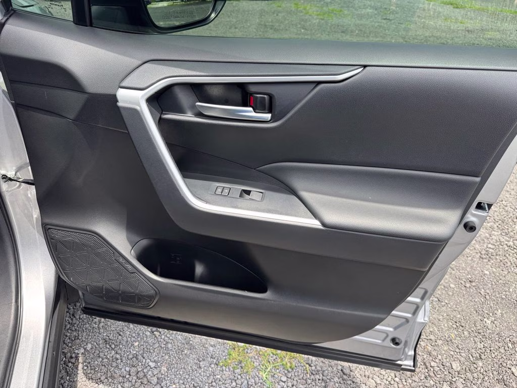 2025 Silver Sky Metallic Toyota RAV4 XLE FWD SUV