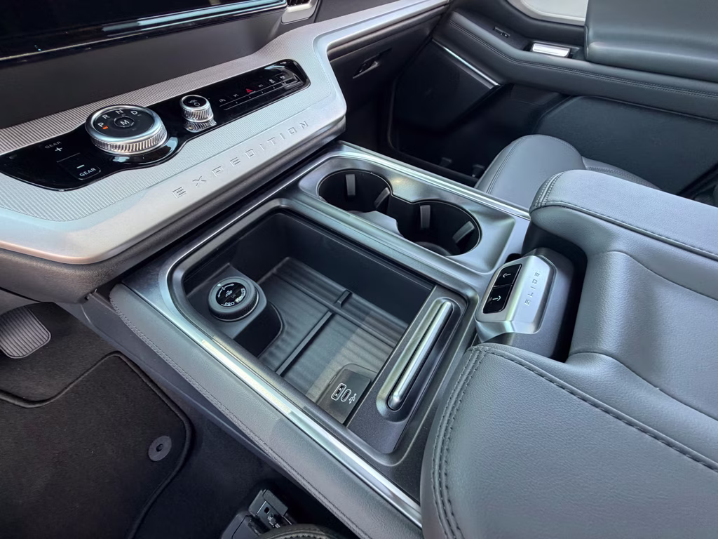 2026 Dark Matter Gray Metallic Ford Expedition Active RWD SUV