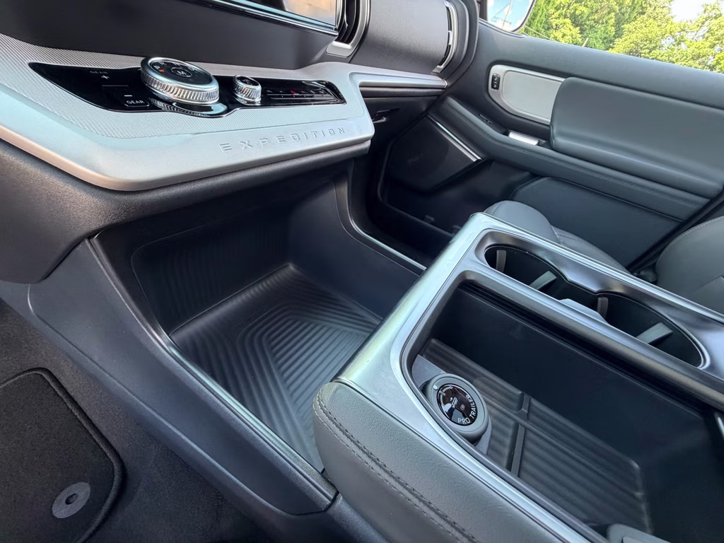 2026 Dark Matter Gray Metallic Ford Expedition Active RWD SUV